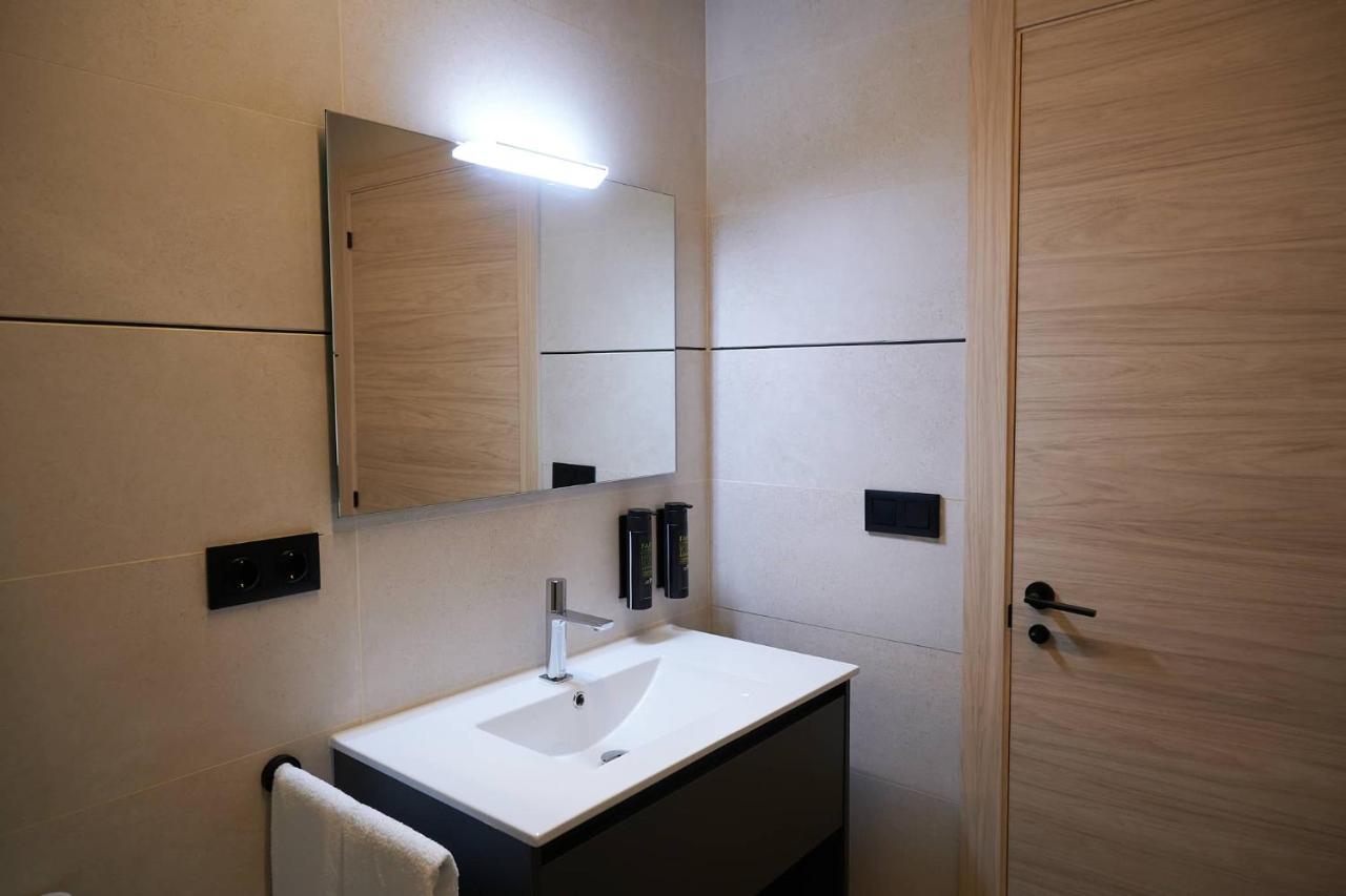 Dorm4you Arena 2 Hotel apartamentowy *