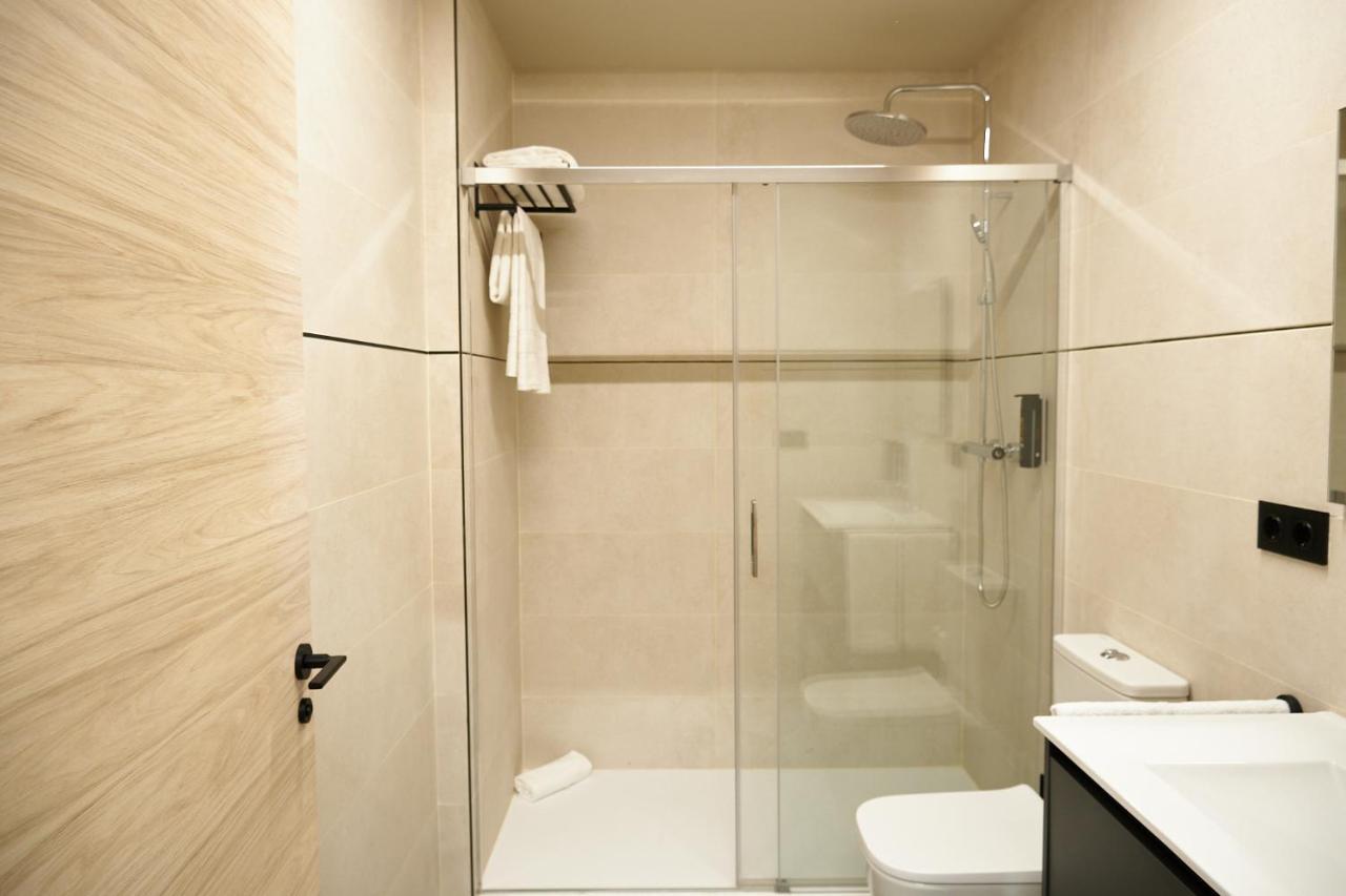 Dorm4you Arena 2 Aparthotel València
