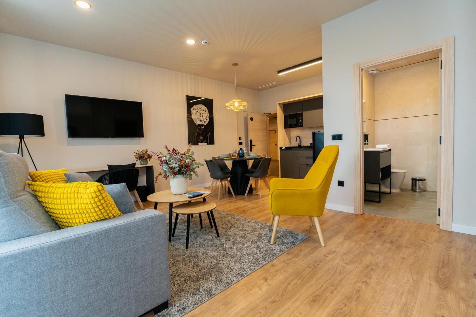 Dorm4you Arena 2 Aparthotel València